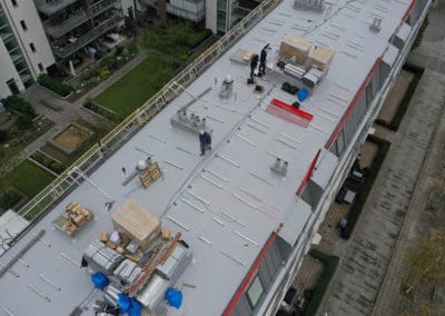 chantier toiture photovoltaïque bâtiment résidentiel